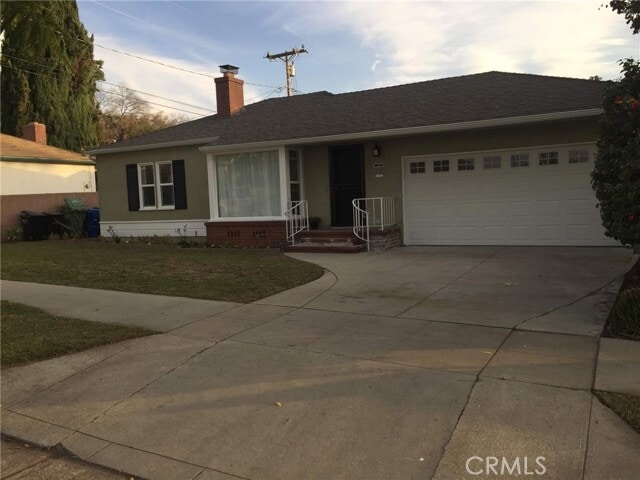 Photo - 11810 Broadway Ave House
