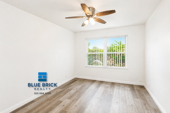 Photo - 122 N Adams St Unit 4
