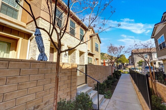 Building Photo - 26417 Choral Ln