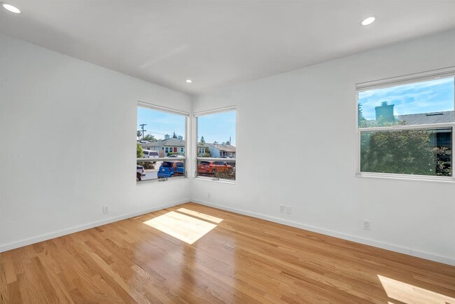 Photo - 8447 Kittyhawk Ave