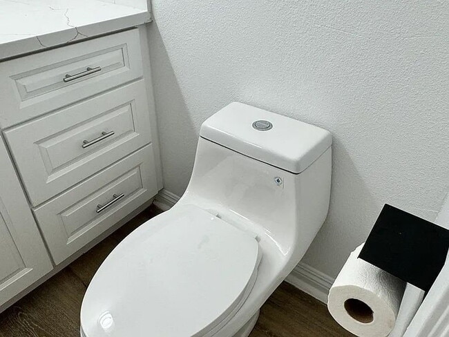 Building Photo - 6176 Agee St