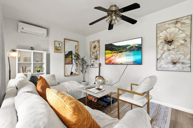 Photo - 4989 Randlett Dr Unit ID1465004P