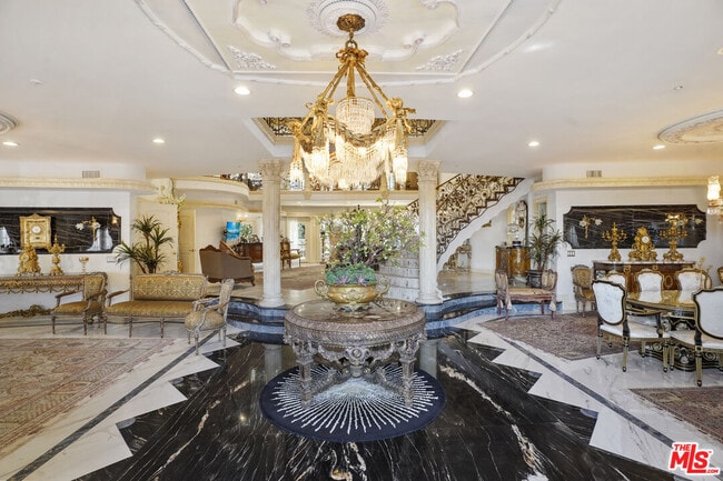 Building Photo - 2258 Gloaming Way