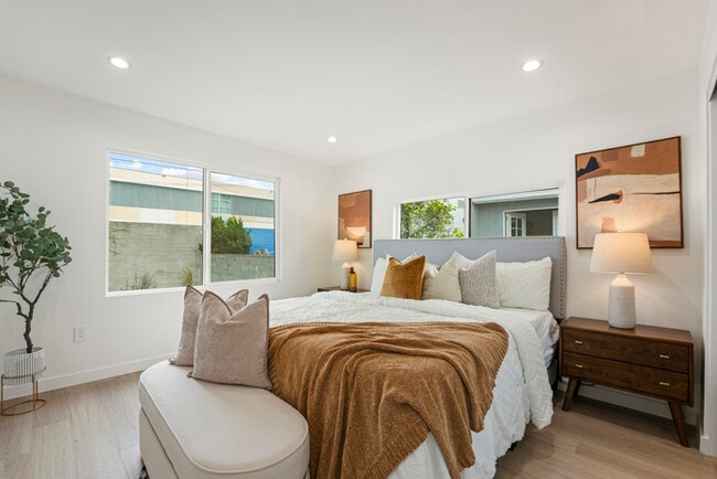 Photo - Charming Remodeled Craftsman w/ Modern Finishes in LA