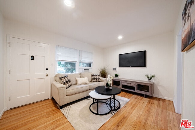 Building Photo - 823 Highland Ave Unit 15 Rental