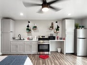 Photo - 1003 E Ridgewood St