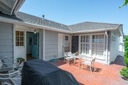 Photo - Winter Lease in Exclusive Peninsula Point ... House