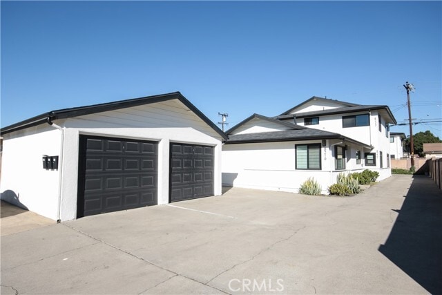 Photo - 8221 19th St