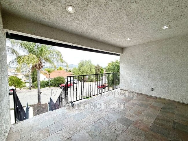 Photo - 23775 Cruise Cir Dr