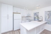 Photo - On Sail Bay in Pacific Beach! Updated 2 Be... Condo Unit 1251 Parker Pl #2I