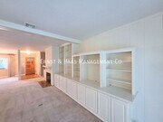 Photo - 10518 Julius Ave