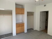 Photo - 310 Eas - 1Unit 8-