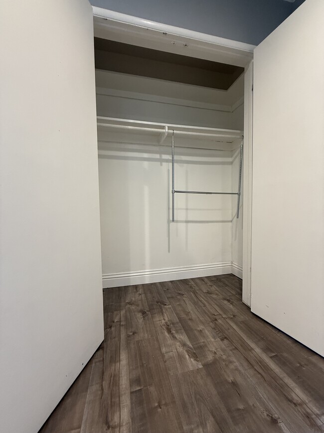 Photo - 10625 Dempsey Ave