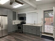 Photo - 725 W Sunkist St Unit B