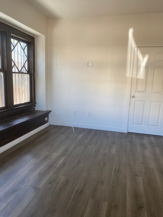 Photo - 4059 Brighton Ave Unit 4059 Brighton Ave