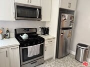 Photo - 2021 N Vermont Ave Condo
