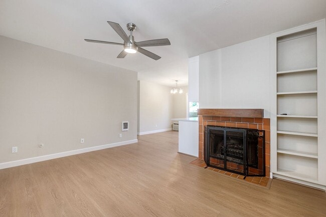 Photo - 2538 C St Unit 7