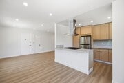 Photo - 4321 Saugus Ave