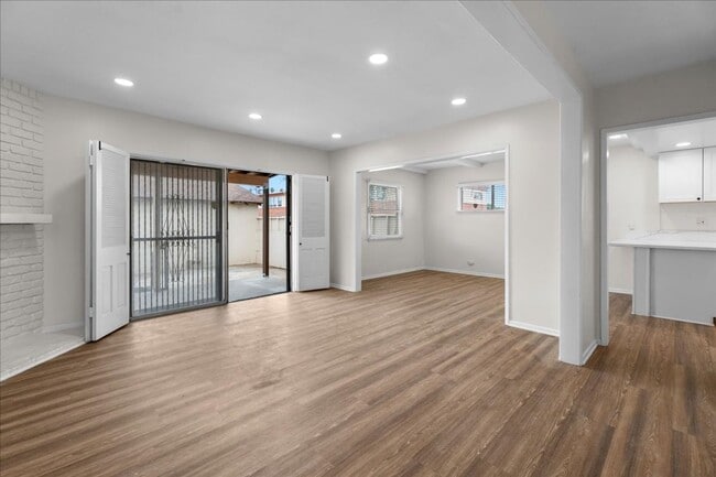 Photo - Updated Winnetka 3-Bedroom with Backyard a...