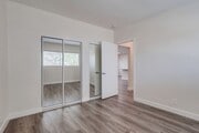 Photo - 715 N Marlborough Ave Unit 06