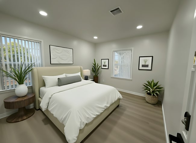 Photo - 5912 Carpenter Ave