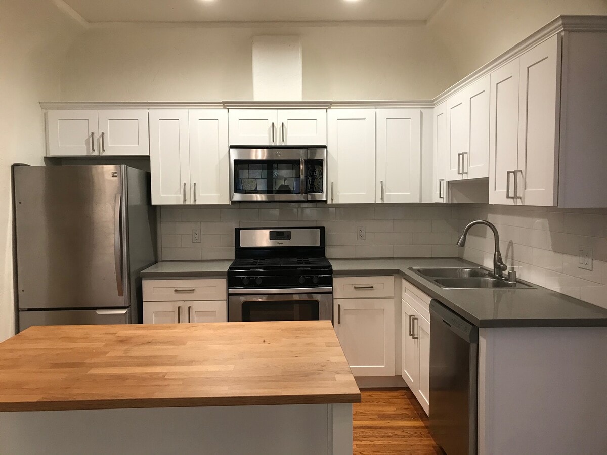 Photo - 1449 S Canfield Ave Condo Unit 1453