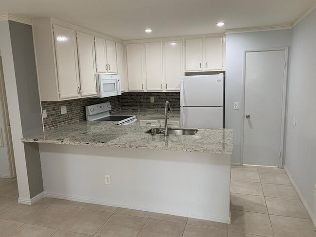 Photo - 7701 Caminito Leon Unit LaCostaHills#101