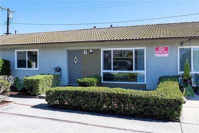 Building Photo - 2204 E La Palma Ave Unit D Rental