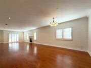 Photo - Spacious 3BR Condo with Luxury Finishes in Brentwood! Unit 302