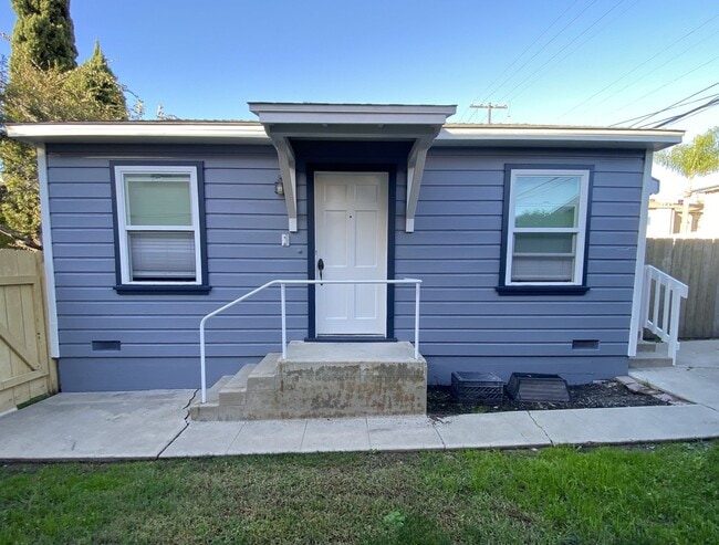 Building Photo - Arizona Unit 4637