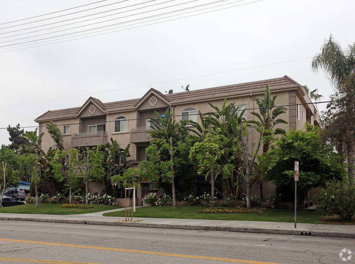 Photo - Vose apartments