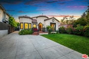 Photo - 4359 Clybourn Ave