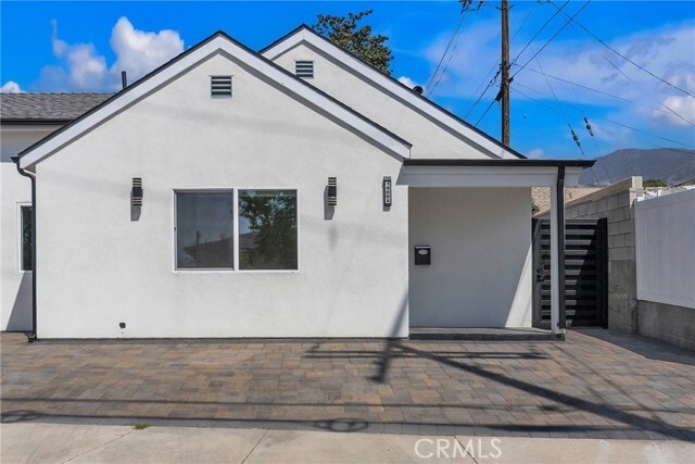 Building Photo - 1400 Elm Ave