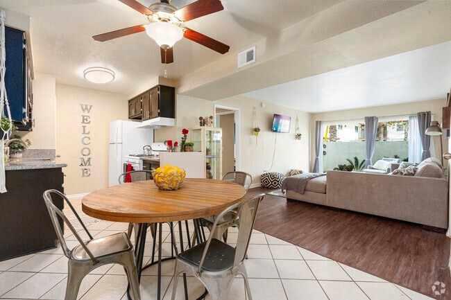 2 Bed 2 Bath - University Riverside Gardens