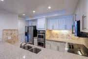 1BR, 1BA - 1380SF - Maple Drive Apartments