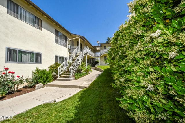 Building Photo - 2705 Piedmont Ave Unit 2