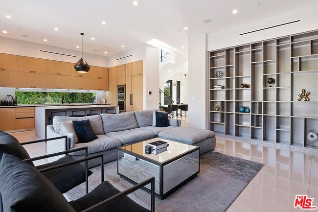 Photo - 6347 Maryland Dr