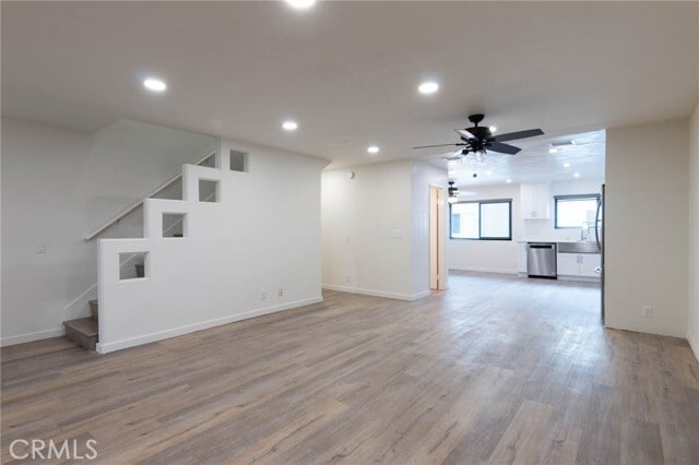 Photo - 10215 Variel Ave