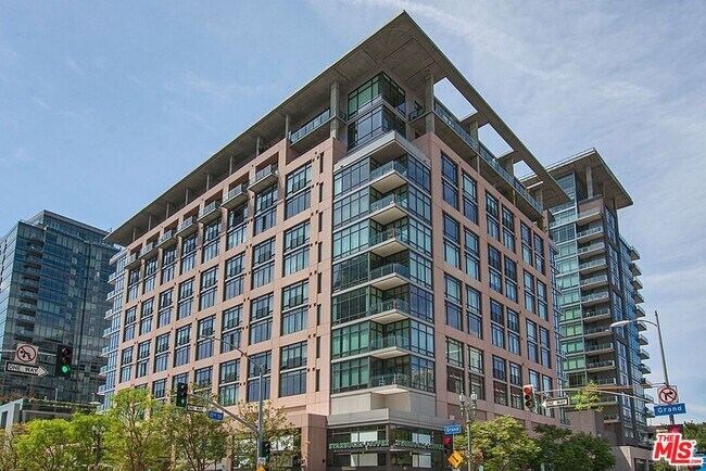 Photo - 1111 S Grand Ave Condo Unit 1019