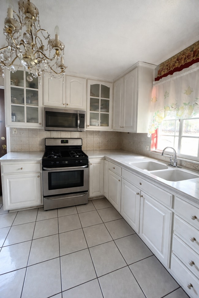 Photo - 4119 W 164th St