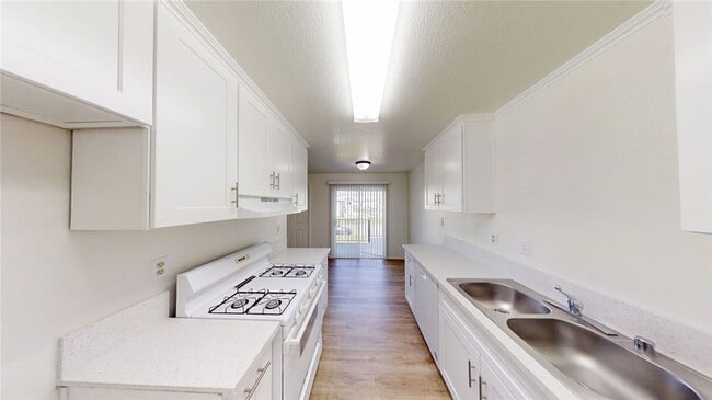 Photo - 13475 4th St Unit 5