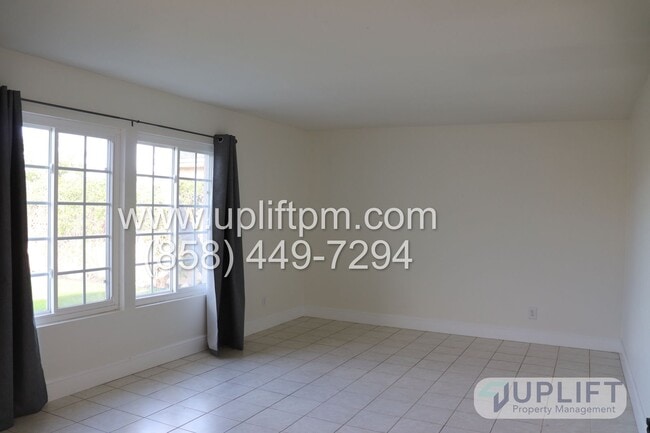 Photo - 4 BEDROOM/2 BATHROOM - MIRA MESA