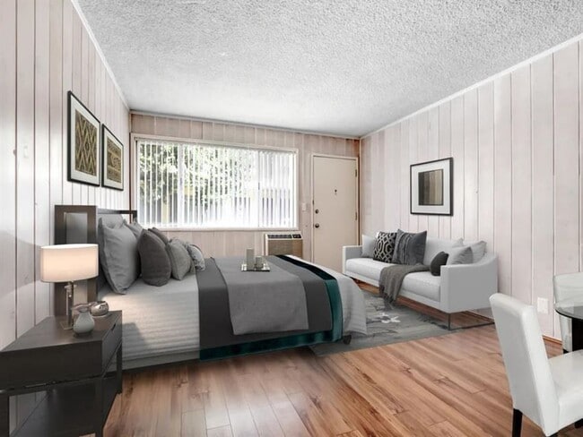 Photo - 7044 Alabama