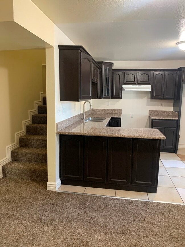 Photo - 119 E 84th St