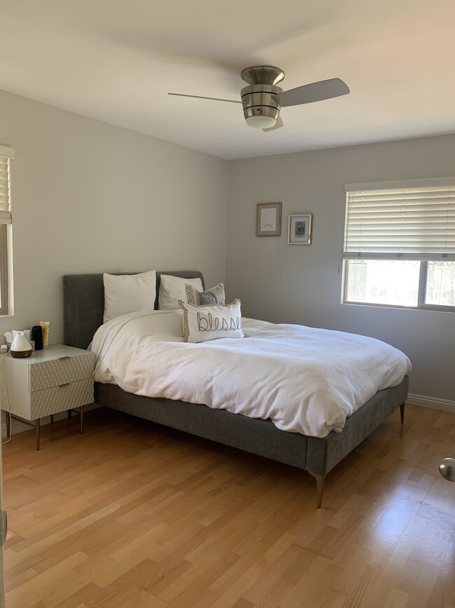 Bedroom - 1750 S El Camino Real Unit 206