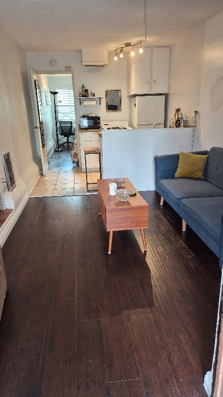 Building Photo - 3985 Wasatch Ave