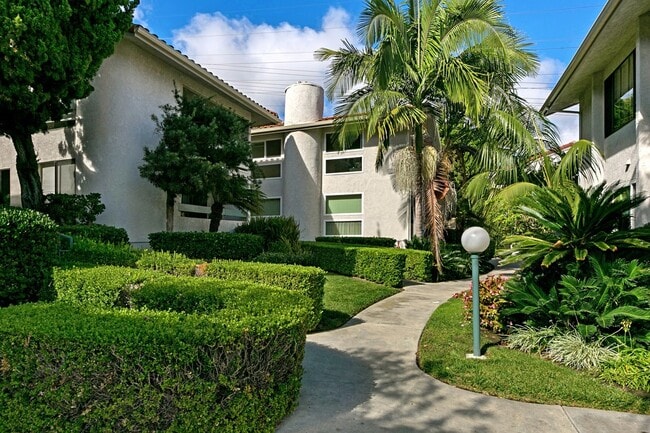 Building Photo - 2308 Altisma Way Unit 218