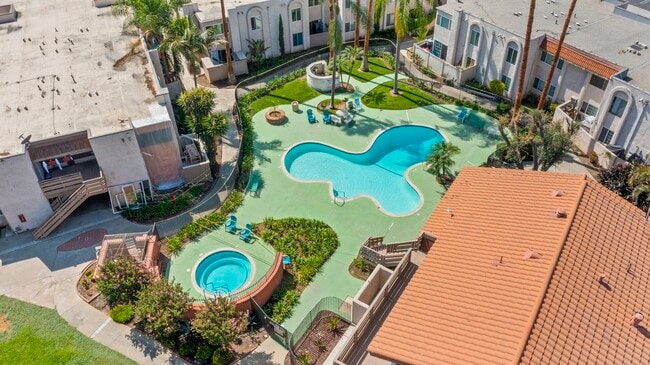 Building Photo - 212 S Kraemer Blvd Unit 709