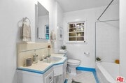 Photo - 1302 Yale St