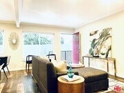 Photo - 1618 N Kenmore Ave